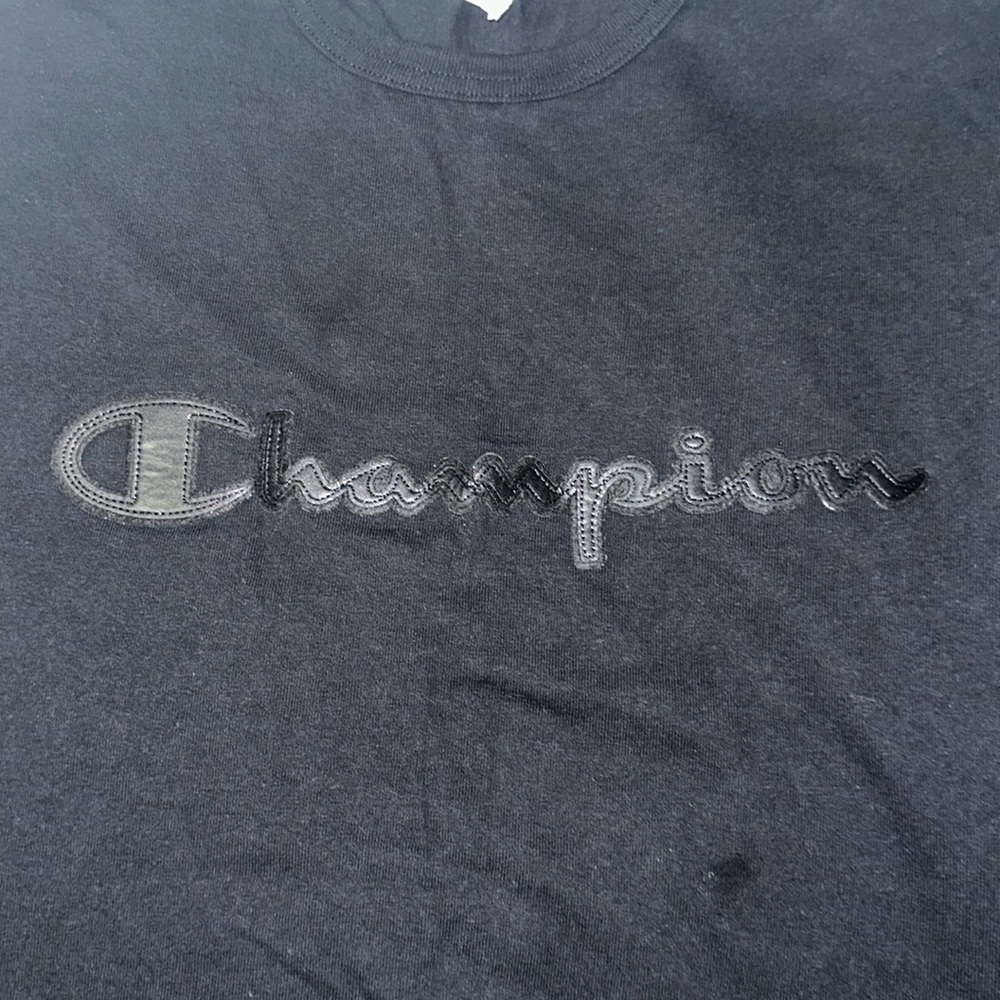 Champion T